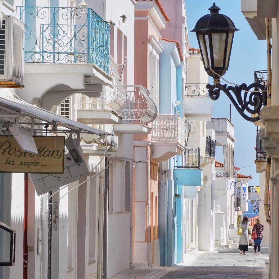 Anemomiloi Andros Hotel Екстериор снимка