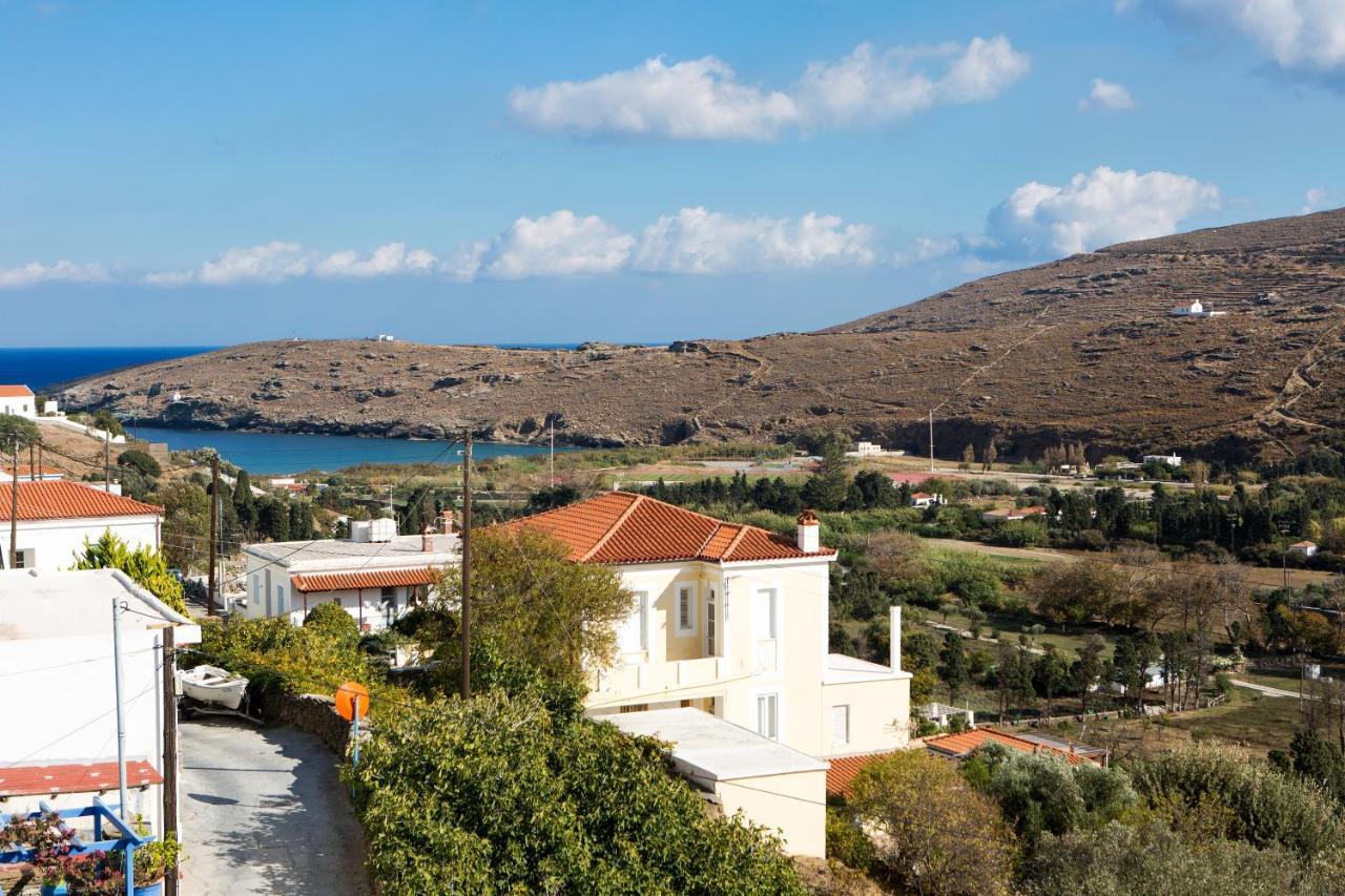 Anemomiloi Andros Hotel Екстериор снимка
