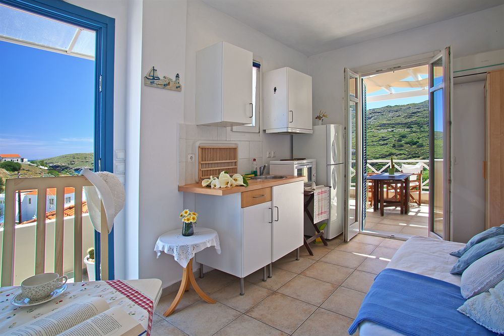 Anemomiloi Andros Hotel Екстериор снимка